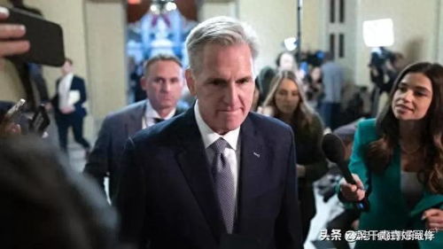 台媒体人，民进党内忧外患还搞大罢免？